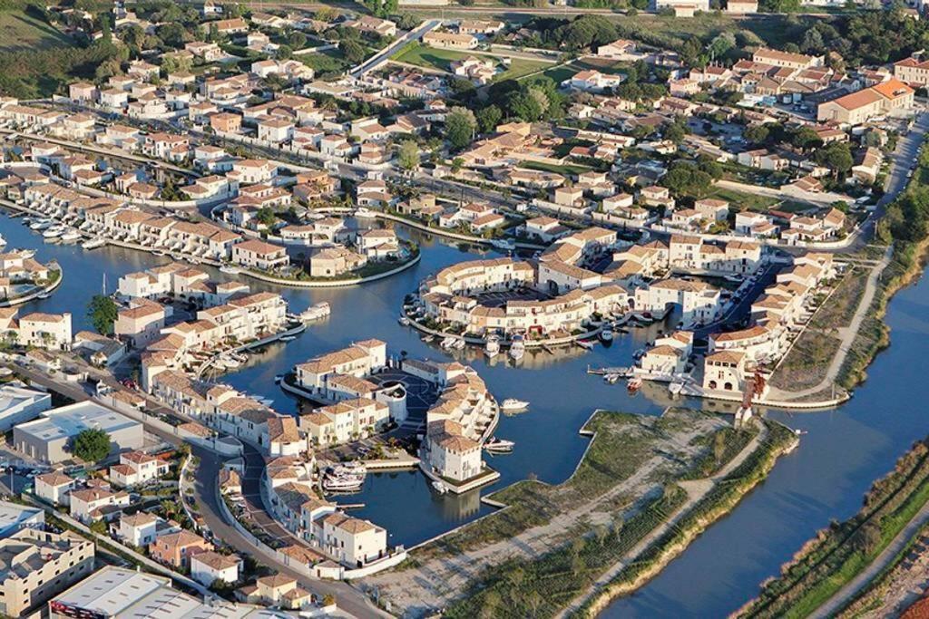 Marina Aigues Mortes 75M2 外观 照片